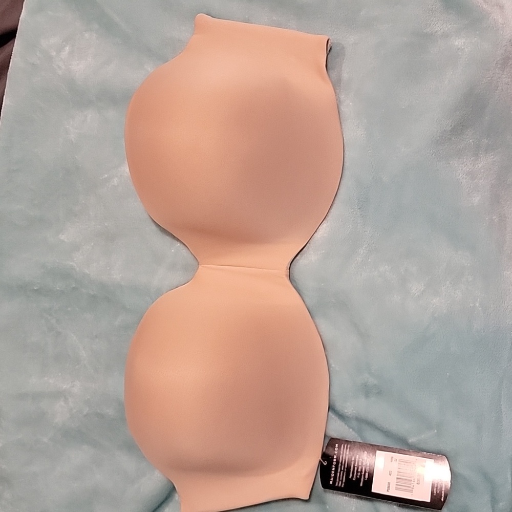 Strapless Nude Adhesive Bra - Smooth Support